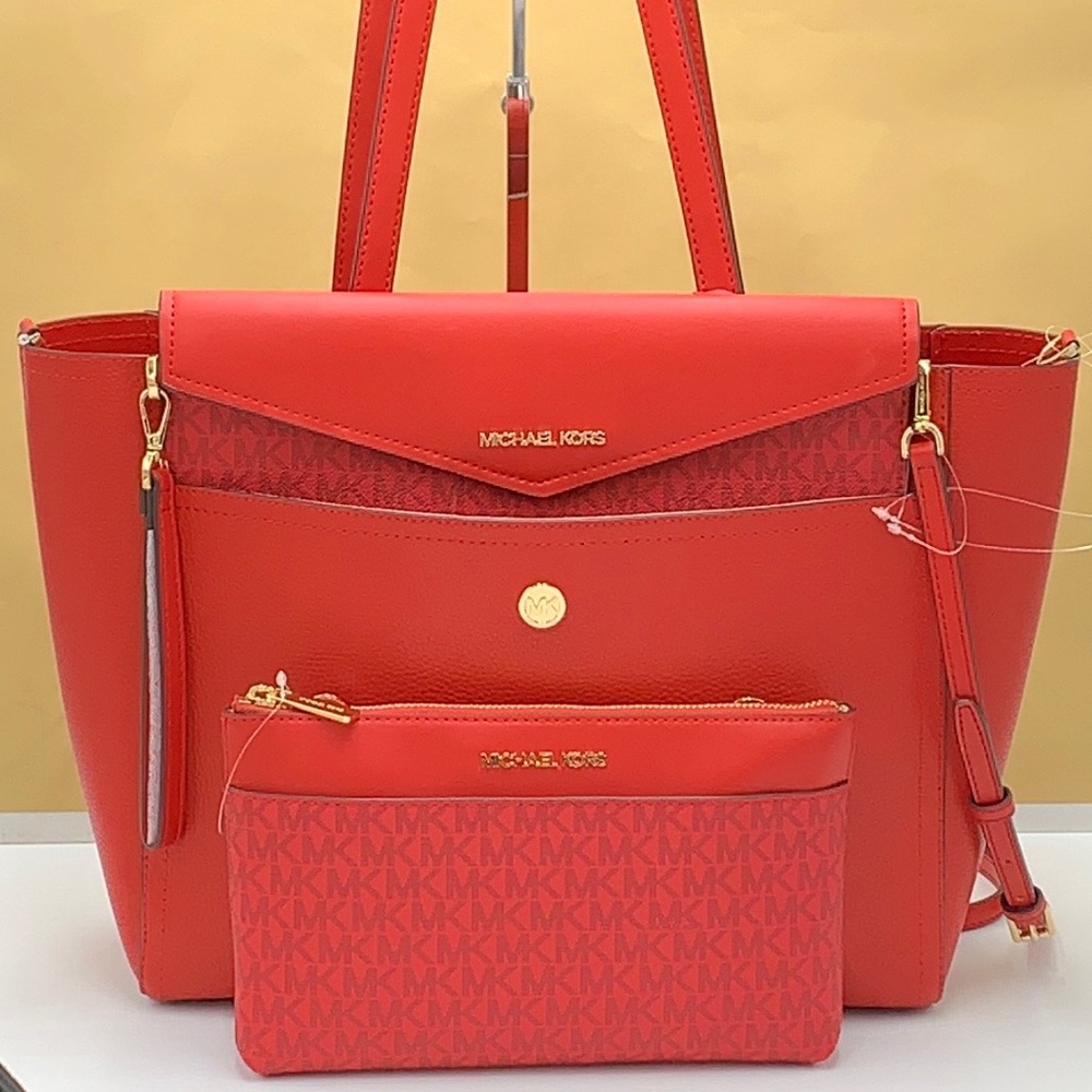 MICHAEL KORS
Maisie Large Pebbled Leather 3-in-1 Tote Bag FLAME SIGNATURE - Picture 3 of 16